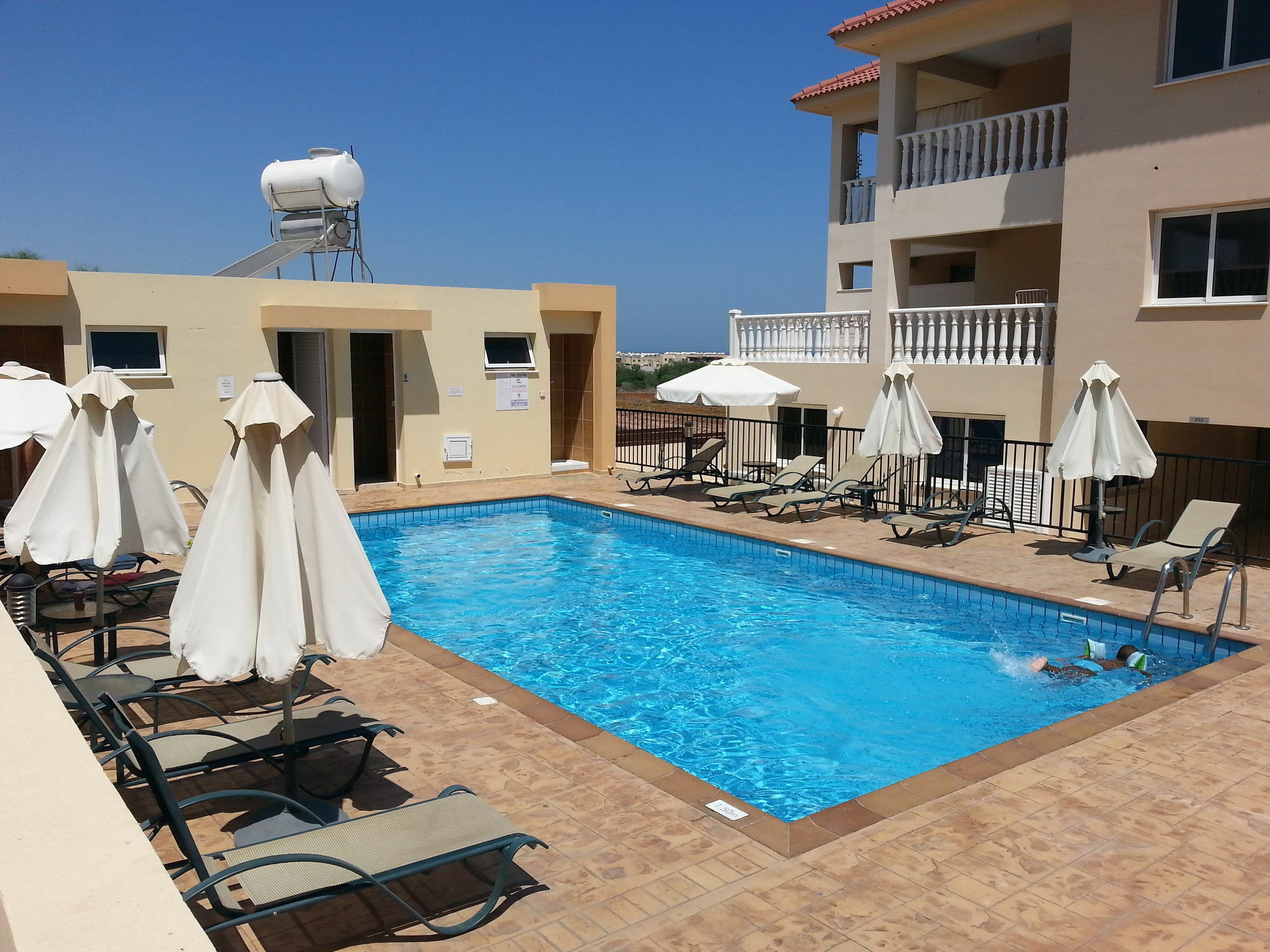Photothea Apartments Протарас Екстериор снимка